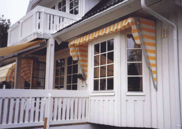 Oriel awnings